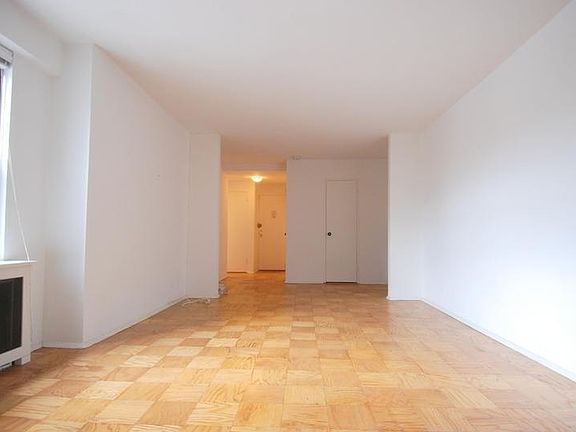 2nd image of 210 E Broadway APT H602