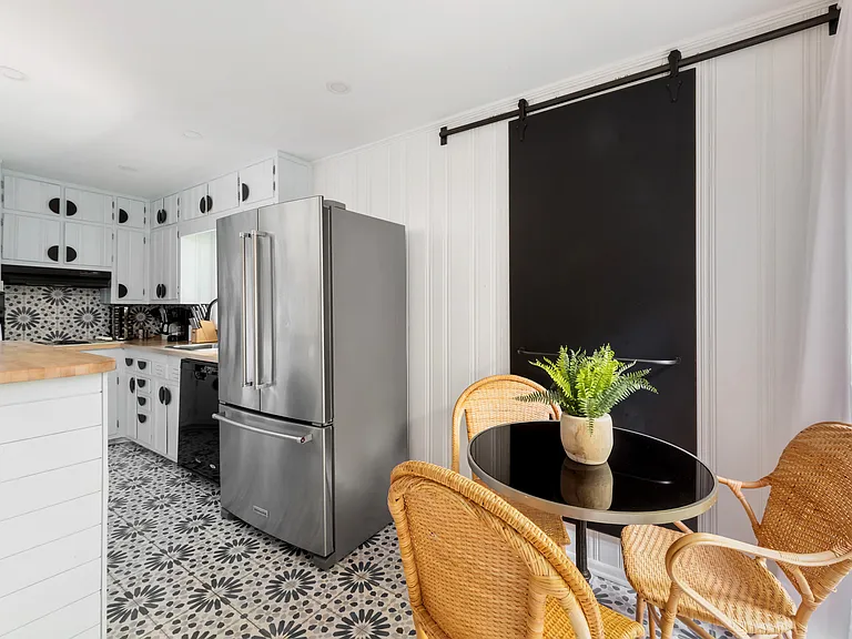 1395 Markan Dr NE — Photo 38