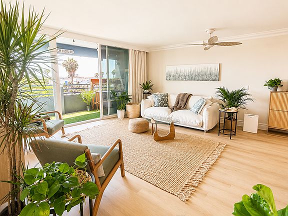 2nd image of 2965 Mission Blvd Unit 4C