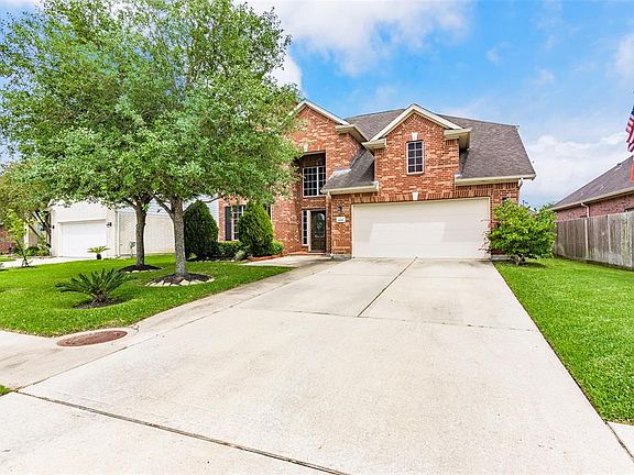 3rd image of 4358 Staghorn Ln