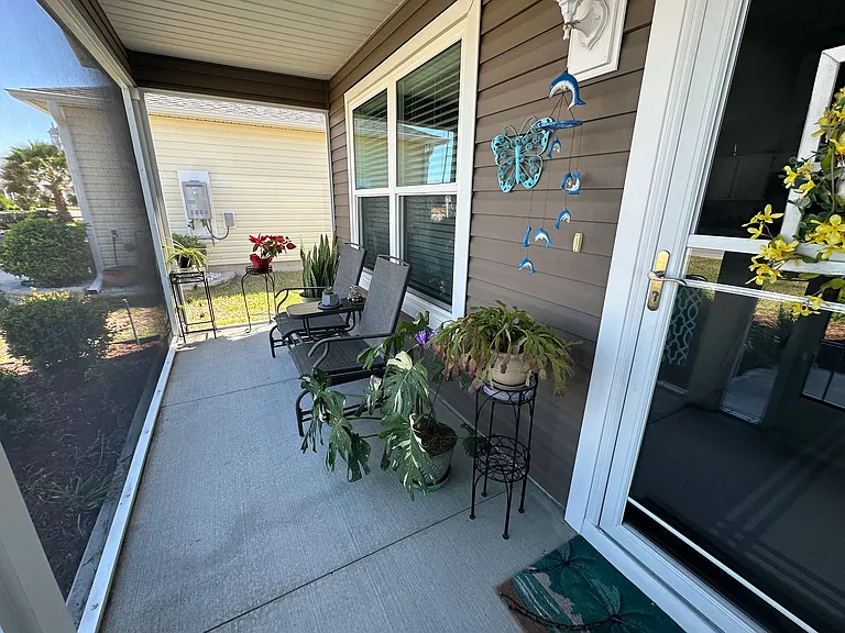 6068 Tompkins St — Photo 11
