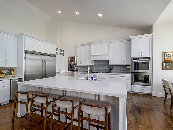 3rd image of 13202 S Sunset Glen Way
