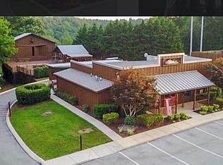 7080 Dale Ridge Rd, Lancaster, TN 38569