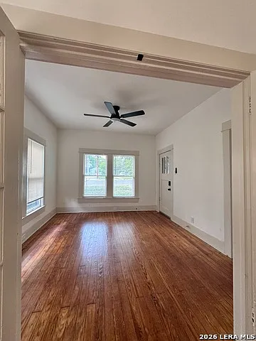 830 Texas Ave — Photo 4