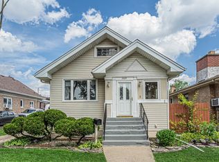 2225 N 76th Ct, Elmwood Park, IL