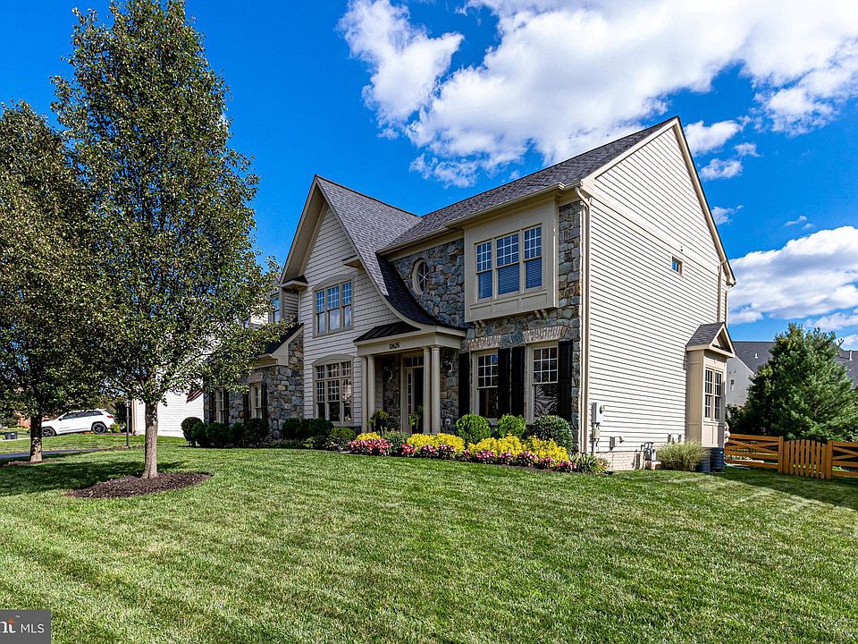 12625 Crabtree Falls Dr, Bristow, VA 20136 Zillow