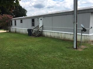 300 7 Eagles Ln, Clinton, NC 28328