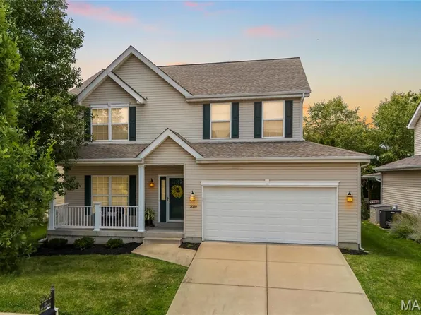 2039 Saint Madeleine Dr, Dardenne Prairie, MO 63368