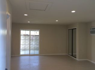 10239 McVine Ave, Sunland, CA 91040