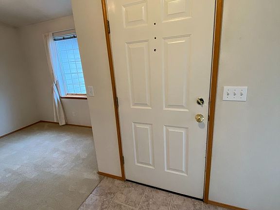 3rd image of 8807 W Bonnie Ave