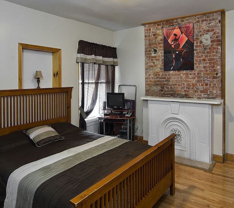 Bedroom 2nd fl unit