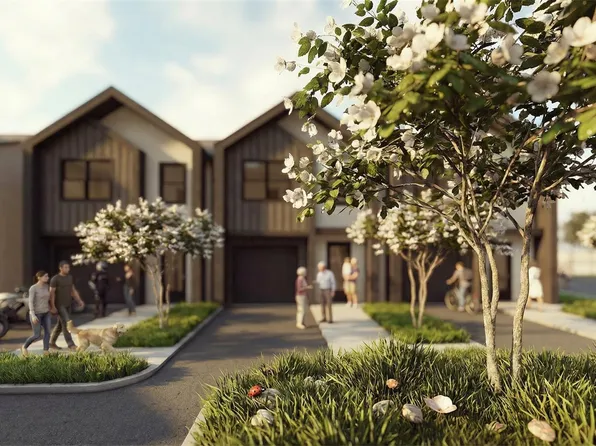 81 Northpoint Dr Building 11-A, Houston, TX 77060