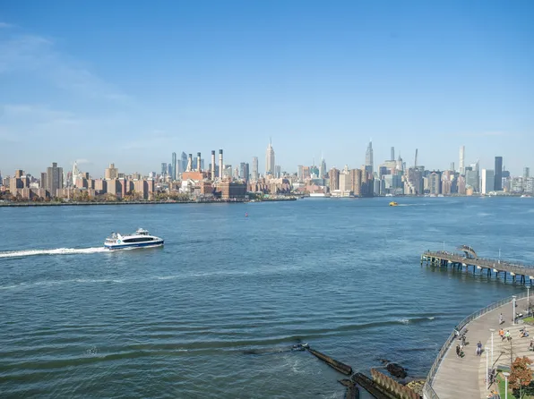 184 Kent Avenue image 1 of 11