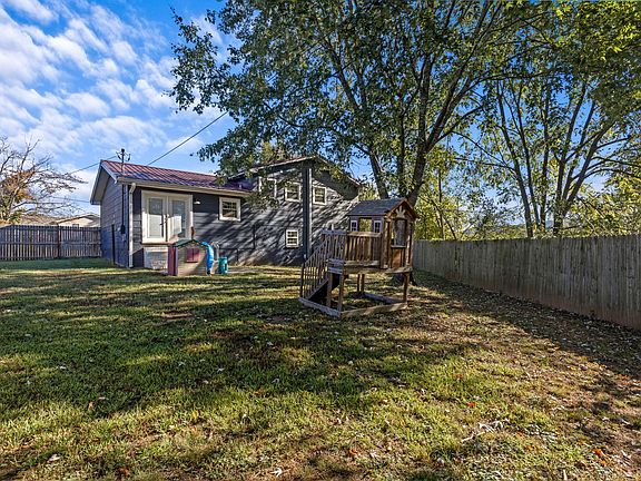 2nd image of 308 Langley Dr
