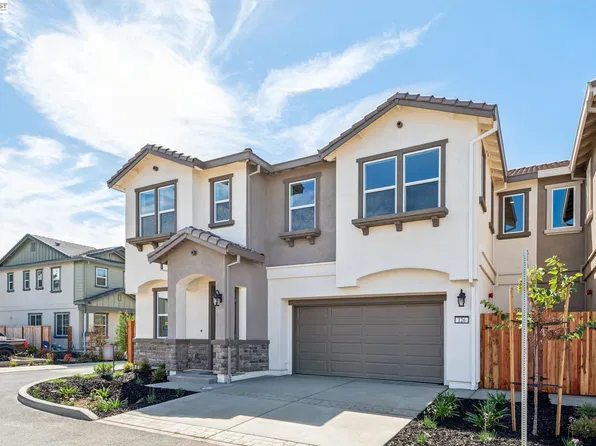 126 Creek View Cir, Fairfield, CA 94533