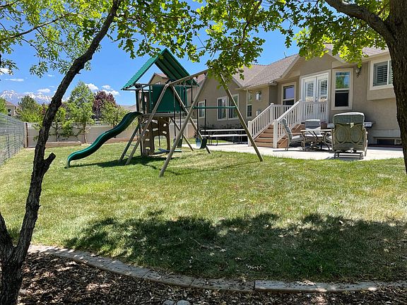 2nd image of 1884 W 1260th St N