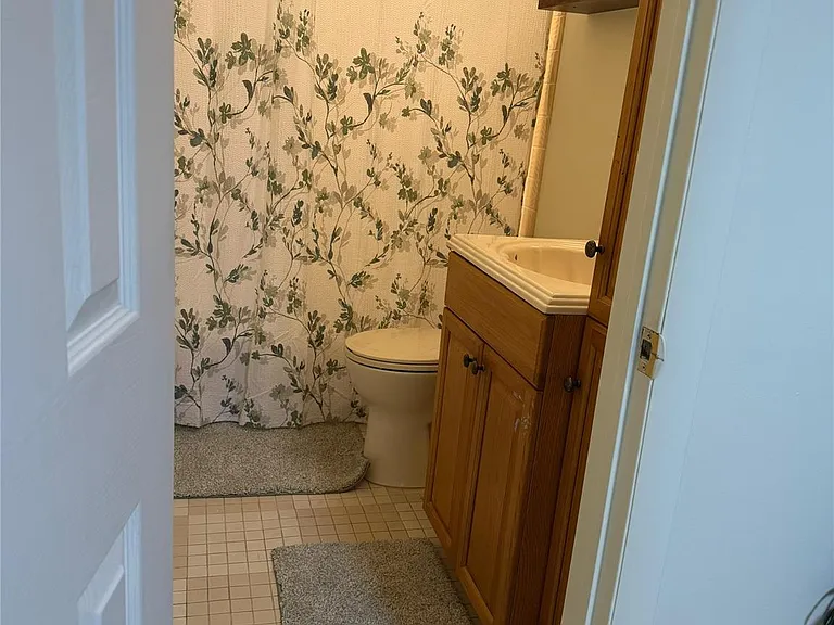 182 Crystal Brook Hollow Rd — Photo 8