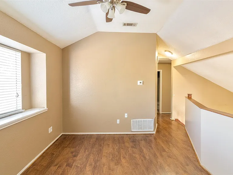 22902 Cabanna Rd — Photo 14
