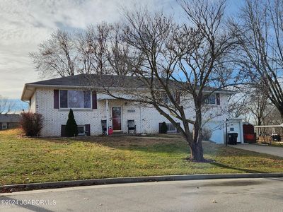 2305 Cheryl Dr, Jefferson City, MO, 65109