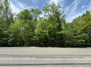 1823 Center St #18, East Aurora, NY 14052