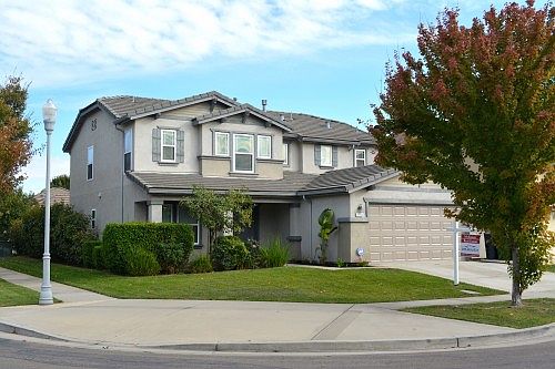1st image of 1704 Blackbird Pl