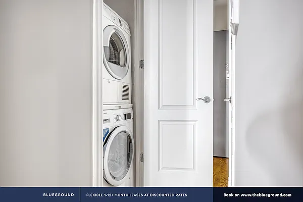 Rented by The Blueground | media 45