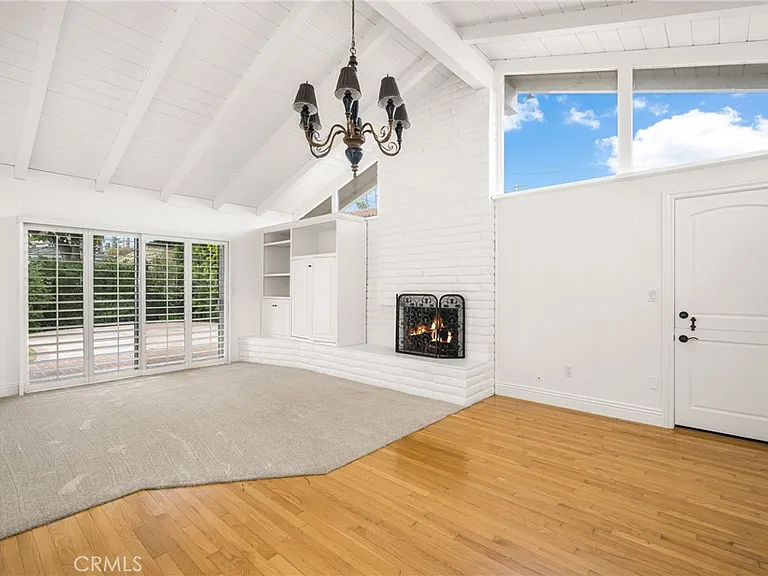 12791 Brittany Woods Dr — Photo 16