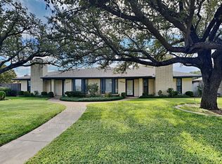 4919 Ledgestone Dr, Fort Worth, TX 76132