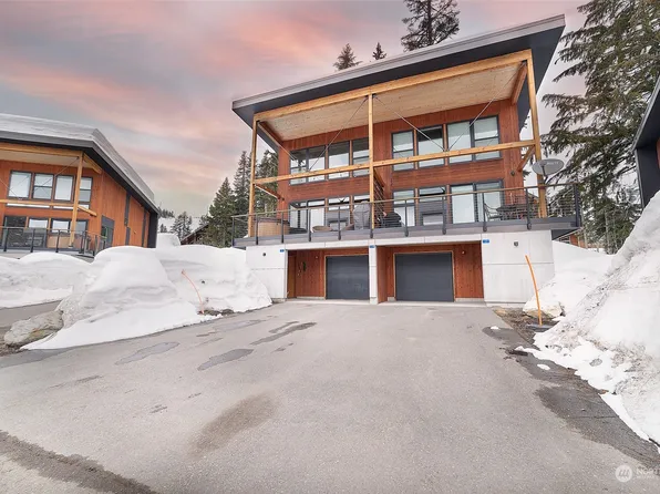 230 Pass Life Way #1, Snoqualmie Pass, WA 98068