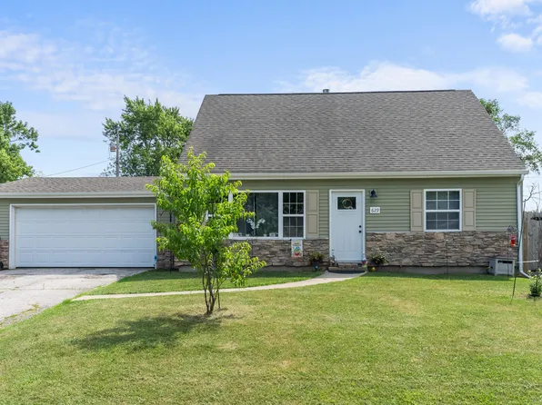 629 Osage Rd, Valparaiso, IN 46385