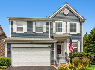 5181 Ashley Cir, Lisle, IL 60532