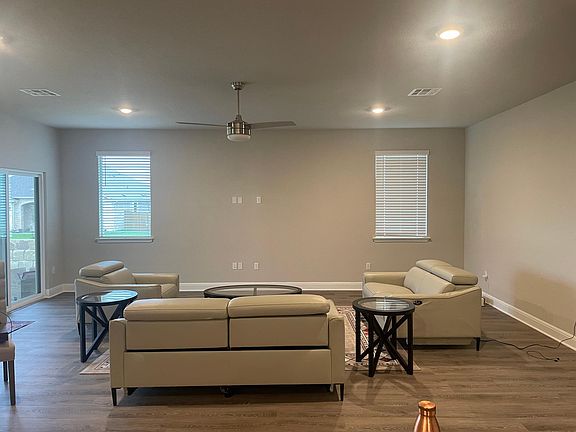 4th image of 17901 Stefano Dr