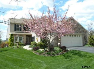 1700 Stone Hill Dr, York, PA 17402