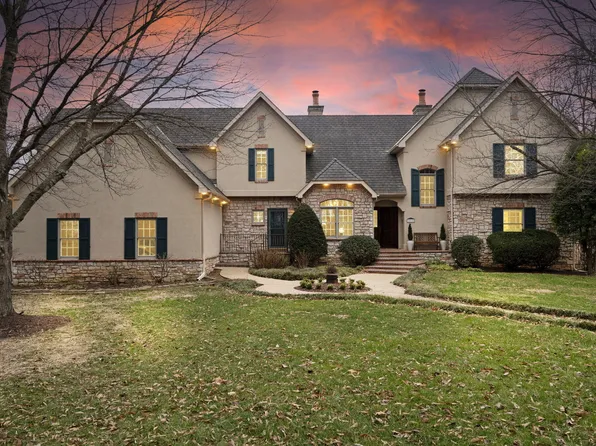 2010 S Shady Hill Lane, Springfield, MO 65809
