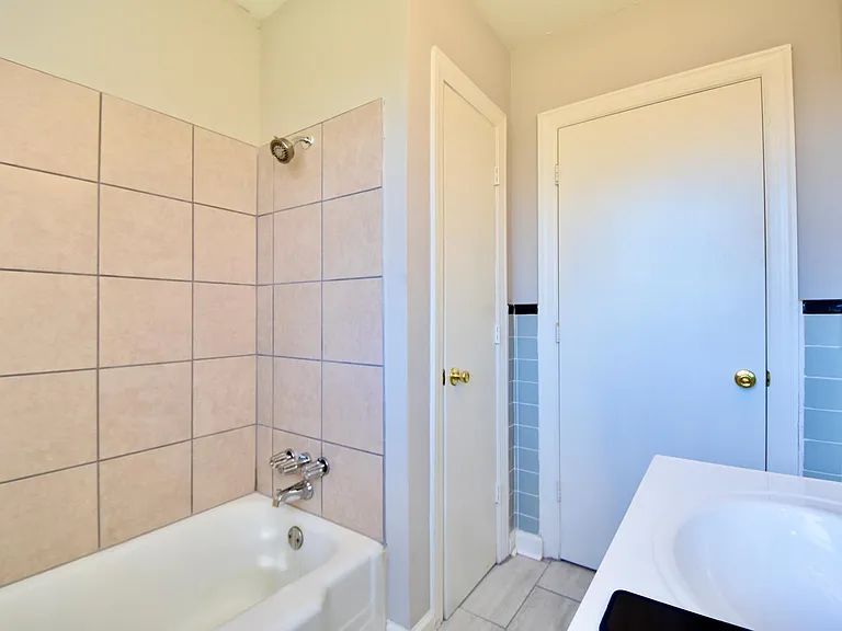 120 Donelsonwood Dr — Photo 13