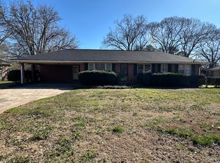 1508 Teakwood Dr, Griffin, GA 30223
