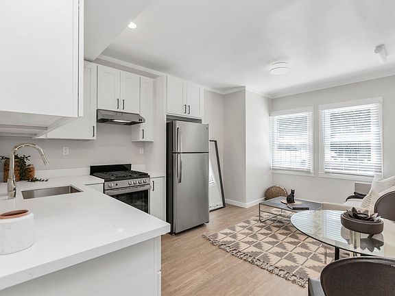 4th image of 520 Buchanan St APT 1