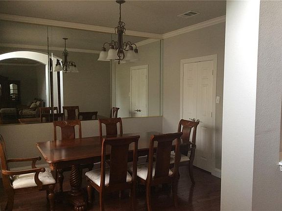 4th image of 9805 Madison Dr