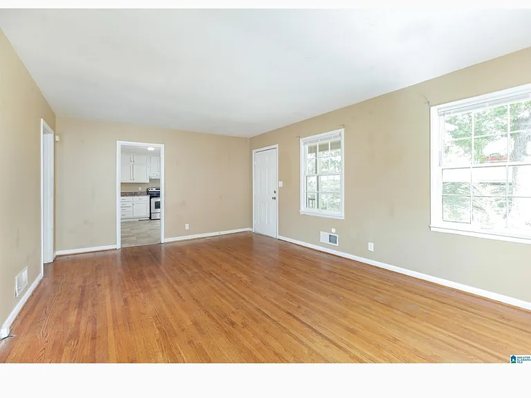 2248 1st Pl NW — Photo 3