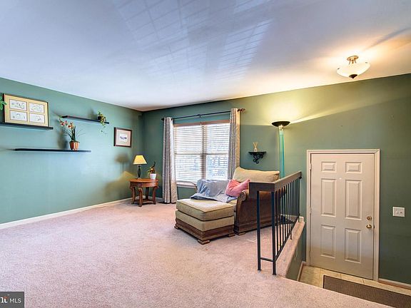 3rd image of 3346 Oakshade Ct