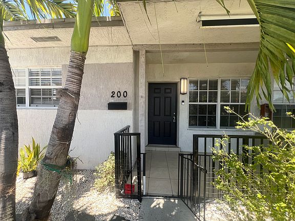 5th image of 200 NW 57th Ave #200