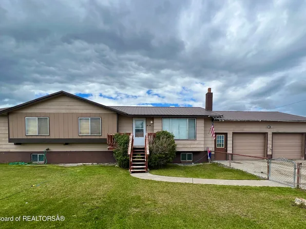 821 E 3rd St, Marbleton, WY 83113
