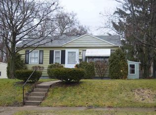 2016 S Warren St, South Bend, IN 46613