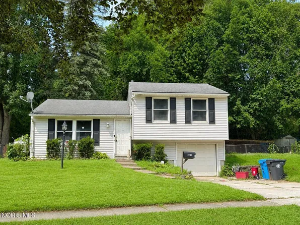 525 Heathshire Dr, Toledo, OH 43607