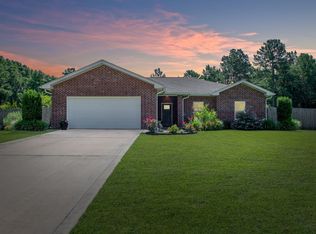 765 Ridge Lake Rd, Crestview, FL 32536