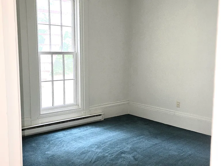 209 Winthrop Center Rd #4 — Photo 8