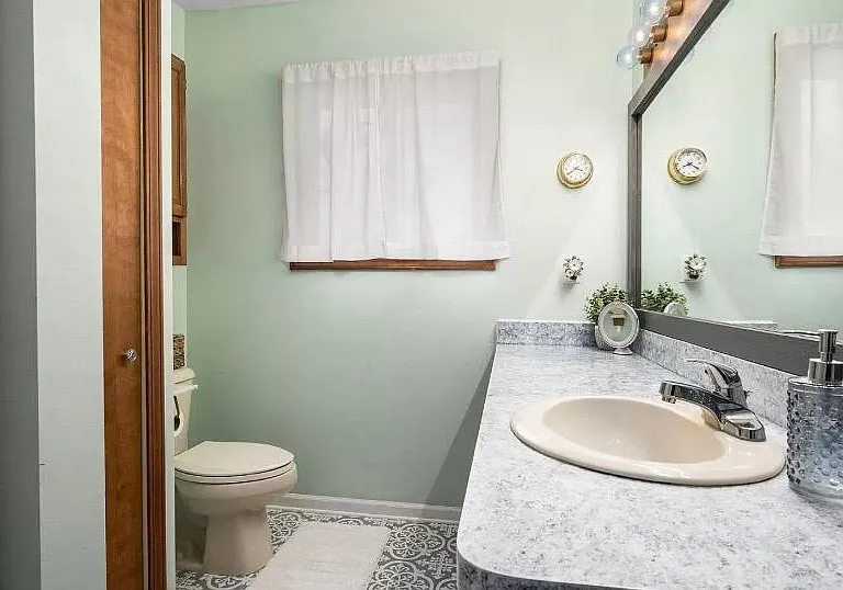 11816 Highridge Dr — Photo 26