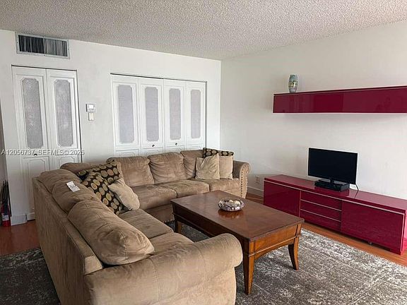 4th image of 17011 N Bay Rd APT 709