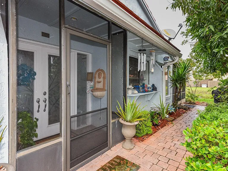 5518 Ainsley Ct — Photo 6