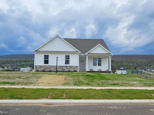 187 Heirloom Dr, Centre Hall, PA 16828